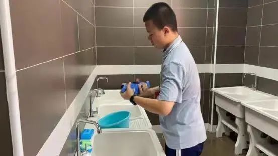�(sh��)�����B�T������У����h(hu��n)���P�c(di��n)��