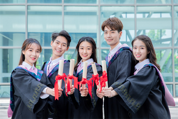 Ȫ�ݳ��Ю��I(y��)�x�l(w��i)У����?