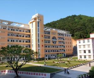 �����I(y��)�Ќ��W(xu��)У