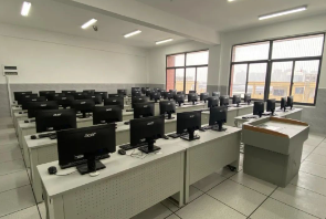 <a href=http://www.tzshuifang.com/school-482/ target=_blank class=infotextkey>羅源縣高級(jí)職業(yè)中學(xué)</a>