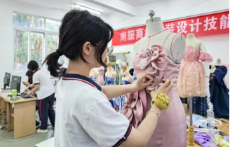 南平市武夷旅游商貿(mào)學(xué)校服裝工藝與設(shè)計專業(yè)介紹
