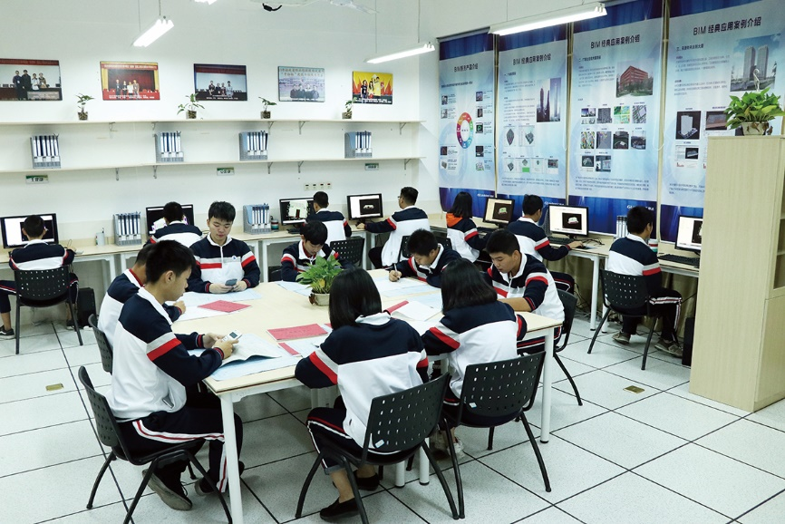 <a href=http://www.tzshuifang.com/school-436/ target=_blank class=infotextkey>���ݽ��������I(y��)�Ќ��WУ</a>2026�����ꌣ�������I(y��)��B