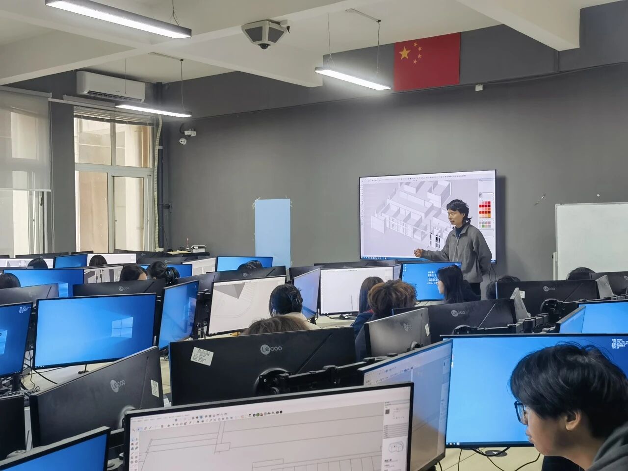<a href=http://www.tzshuifang.com/school-377/ target=_blank class=infotextkey>�������Q(m��o)�W(xu��)У</a>2026�������ƴ󌣌��I(y��)��Bϵ�ж�