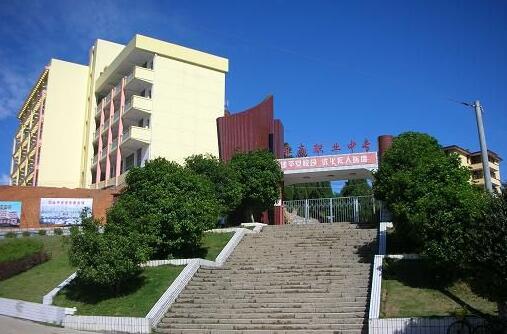 �����I(y��)�Ќ��W(xu��)У