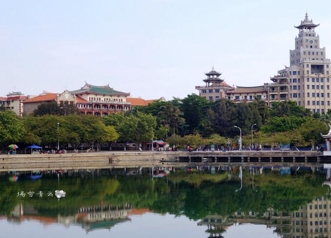 �W(xu��)У��(ji��n)��
