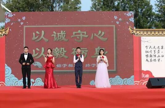 ���\(ch��ng)����������Z�����������ЌW(xu��)�e�kӭ�������(d��ng)