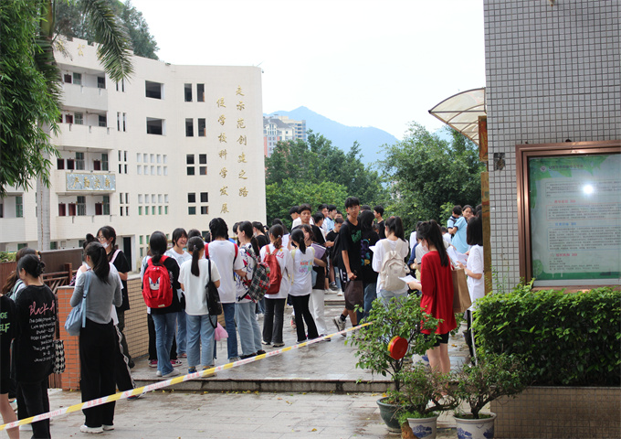 <a href=http://www.tzshuifang.com/school-425/ target=_blank class=infotextkey>��Ϫ�A�S�I(y��)�Ќ��W(xu��)У</a>����e��2022�긣��ʡ���W(xu��)���W(xu��)�I(y��)ˮƽ��ԇ