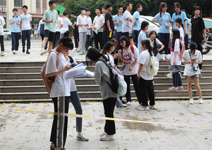 <a href=http://www.tzshuifang.com/school-425/ target=_blank class=infotextkey>��Ϫ�A�S�I(y��)�Ќ��W(xu��)У</a>����e��2022�긣��ʡ���W(xu��)���W(xu��)�I(y��)ˮƽ��ԇ