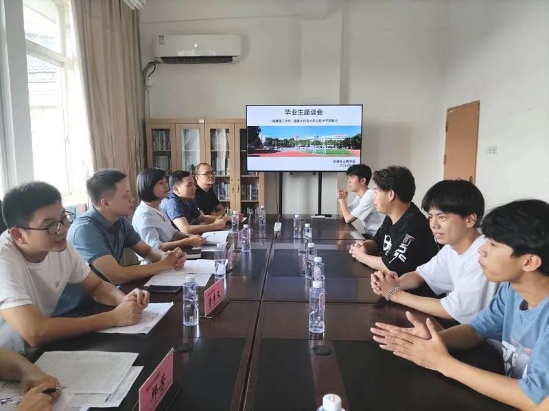 <a href=http://www.tzshuifang.com/school-362/ target=_blank class=infotextkey>���������W(xu��)У</a>������ˮ������I(y��)���g(sh��)�W(xu��)Ժ�_չ�и��˲����B(y��ng)�����{(di��o)��