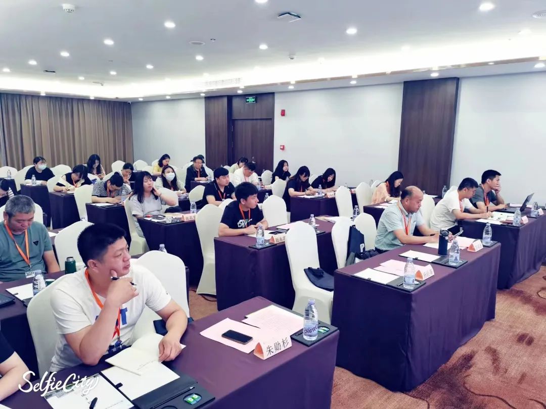 <a href=http://www.tzshuifang.com/school-19/ target=_blank class=infotextkey>�B�T�谲�I(y��)���g(sh��)�W(xu��)У</a>�_չ�F(xi��n)���W(xu��)У�ƶ���������У��Ӗ(x��n)���(d��ng)
