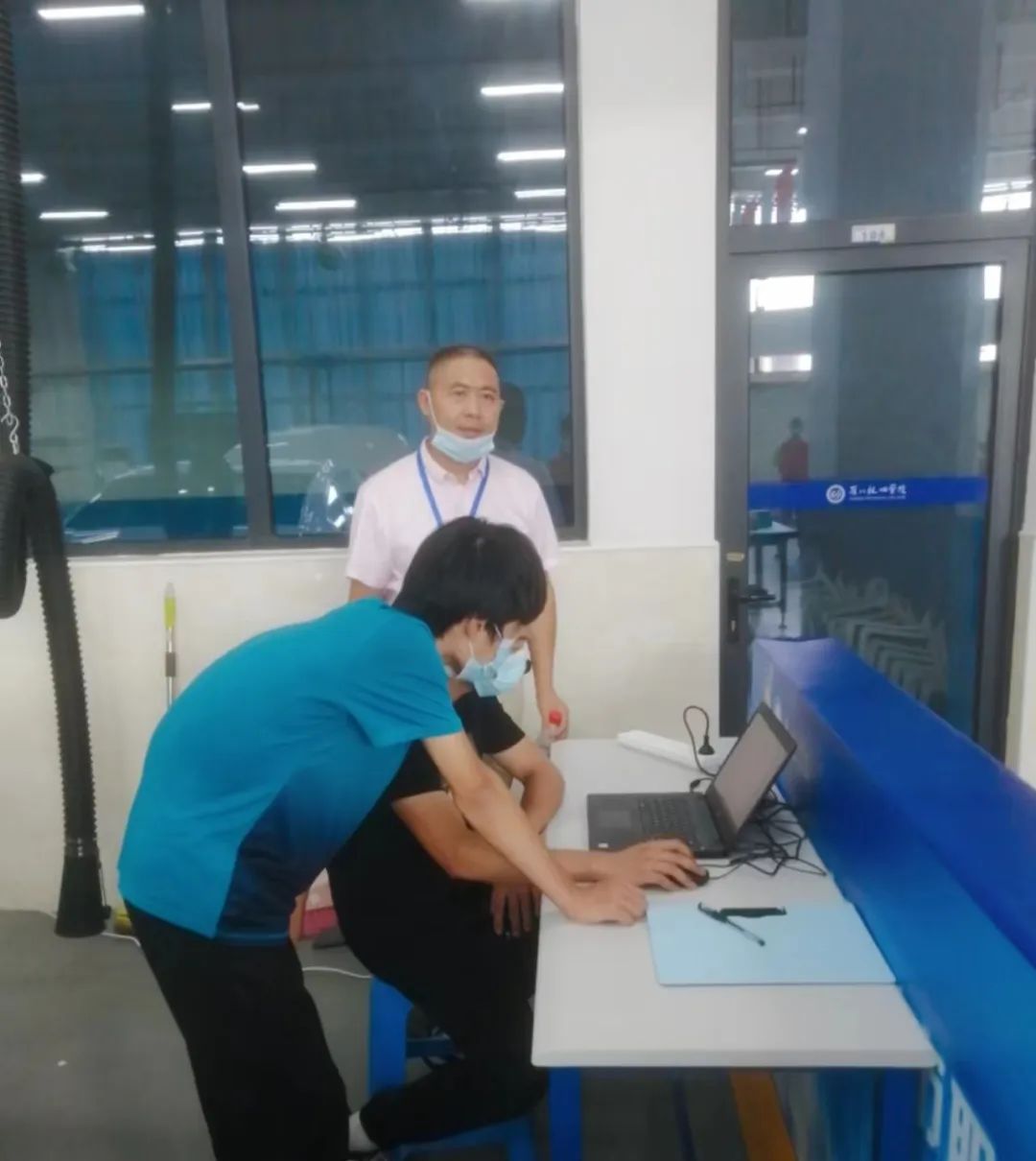 �݈�ح����ף�R�����A�ĸ߼������W(xu��)У�W(xu��)�ӳɹ������47�����缼�ܴ�ِ����܇���g(sh��)������ʡ�x��ِ