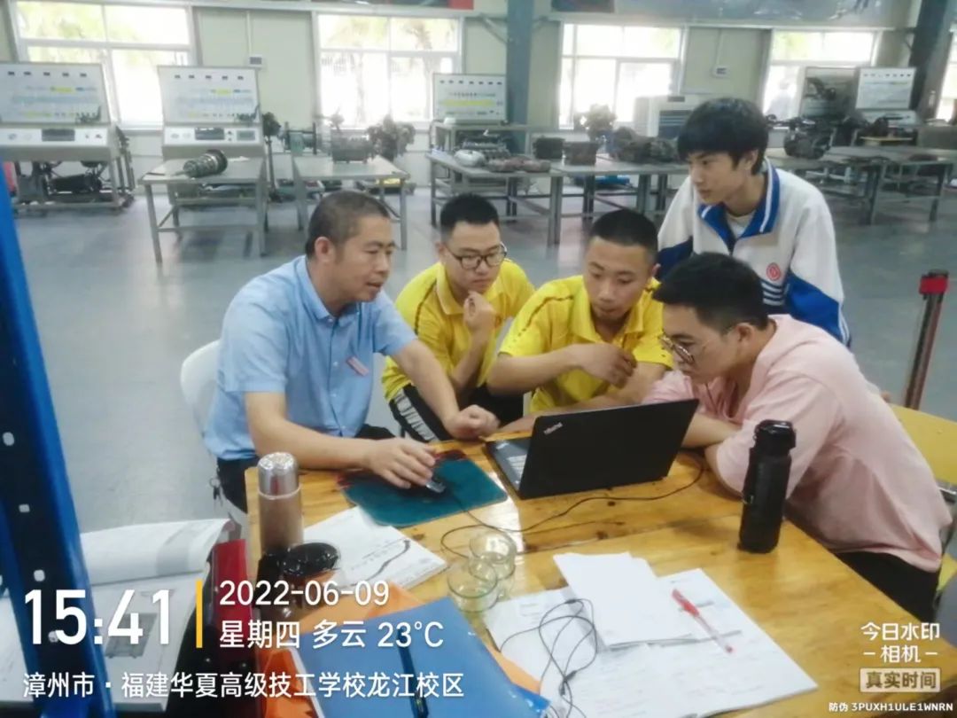 捷報(bào)丨熱烈祝賀福建華夏高級(jí)技工學(xué)校學(xué)子成功入圍第47屆世界技能大賽《汽車技術(shù)》福建省選拔賽