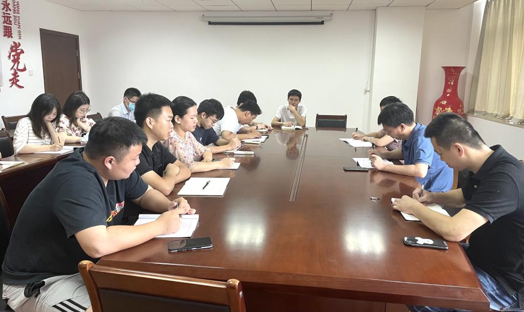 <a href=http://www.tzshuifang.com/school-403/ target=_blank class=infotextkey>�����F·�C(j��)늌W(xu��)У</a>�����ώ���δ��Մ��