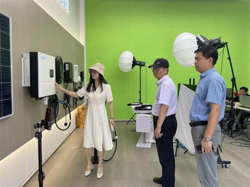 У������\�l(f��)չ���f(xi��)ͬ�����V��ƪ���������t(y��)�W(xu��)�Ƽ��I(y��)�W(xu��)Ժ���Ϻ����_(d��)�Ƽ������������޹�˾���L�{(di��o)��