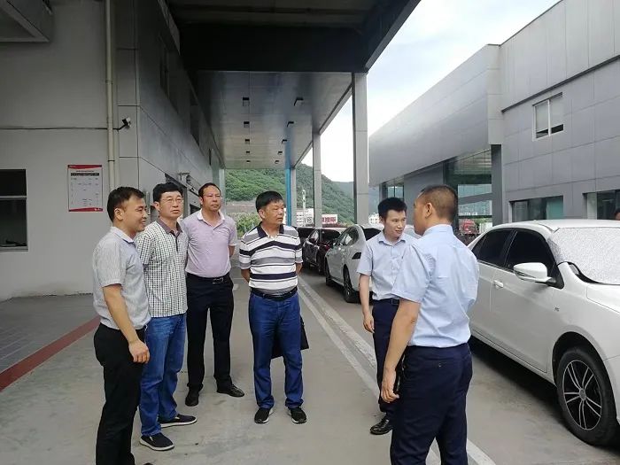 福建三明林業(yè)學(xué)校校領(lǐng)導(dǎo)前往合作辦學(xué)企業(yè)開展調(diào)研