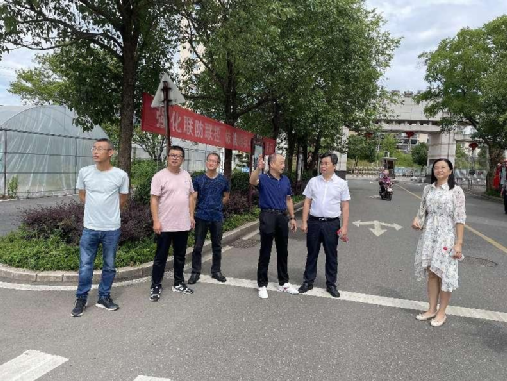福建技術(shù)師范學(xué)院廖深基校長一行蒞臨南平市農(nóng)業(yè)學(xué)校調(diào)研指導(dǎo)
