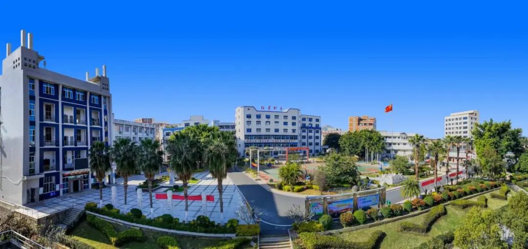 �ϰ��мt���I(y��)�Ќ��W(xu��)У�����kͨ��
