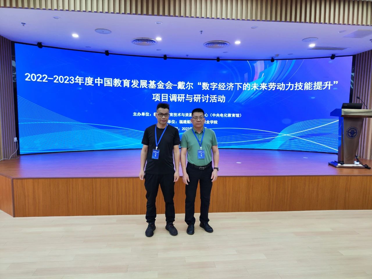<a href=http://www.tzshuifang.com/school-385/ target=_blank class=infotextkey>�x���I(y��)�Ќ��W(xu��)У</a>һ�������[������֪���Ķ����@��