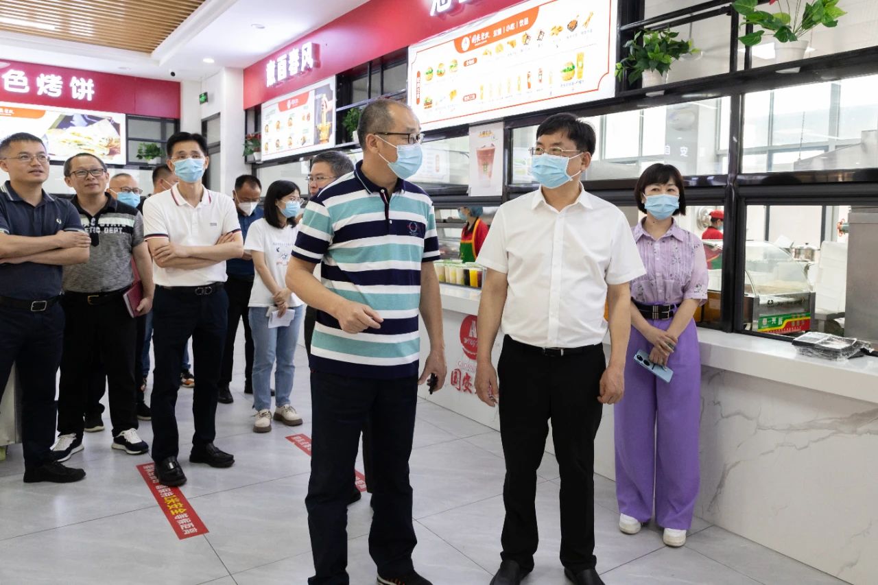 <a href=http://www.tzshuifang.com/school-385/ target=_blank class=infotextkey>�x���I(y��)�Ќ��W(xu��)У</a>һ�������[������֪���Ķ����@��
