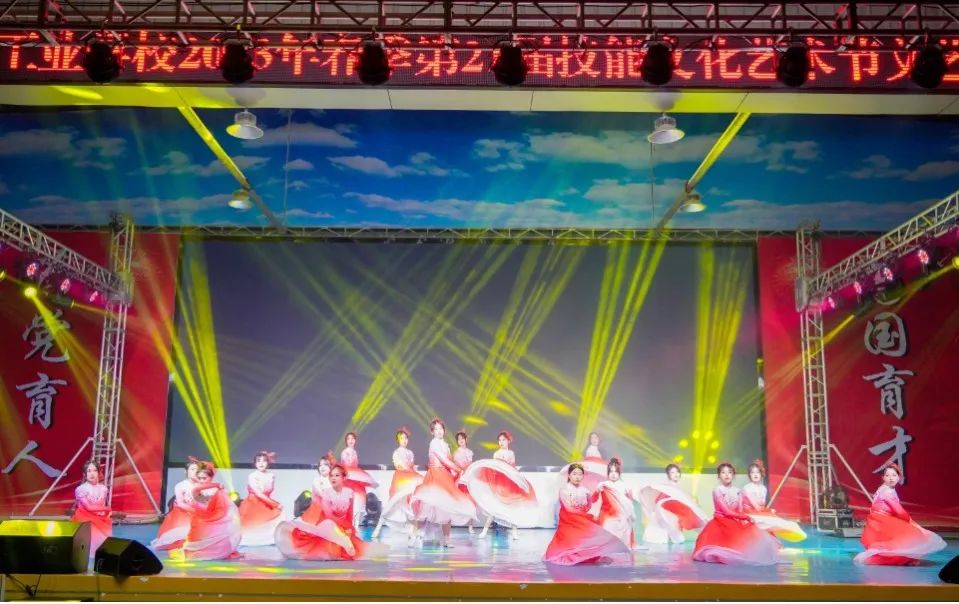 <a href=http://www.tzshuifang.com/school-417/ target=_blank class=infotextkey>�ϰ��й��I(y��)�W(xu��)У</a>--�F(xi��n)������(w��)�c����ϵУ�@�����Ļ�ˇ�g(sh��)��(ji��)