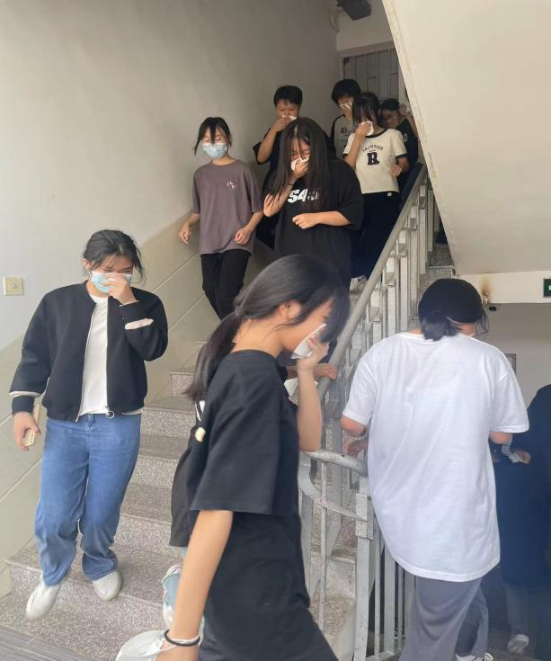 ������δ��ȼ������<a href=http://www.tzshuifang.com/school-455/ target=_blank class=infotextkey>Ȫ���и߼������WУ</a>�_չ������ȫ�����ݾ�