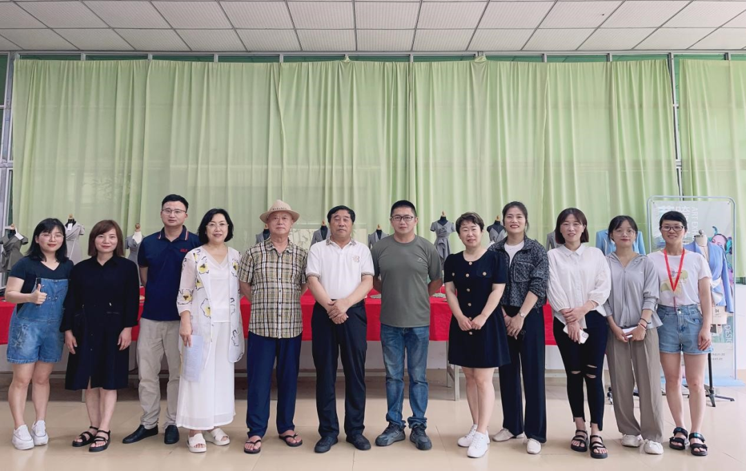 <a href=http://www.tzshuifang.com/school-2992/ target=_blank class=infotextkey>Ȫ�ݷ��b�WУ</a>�����ڶ��á�Ȫ���������w�ü���ِ