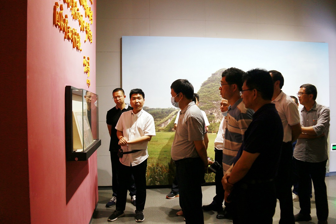 福建三明林業(yè)學(xué)校|主題教育:三明林校組織黨員到萬壽巖遺址博物館現(xiàn)場教學(xué)
