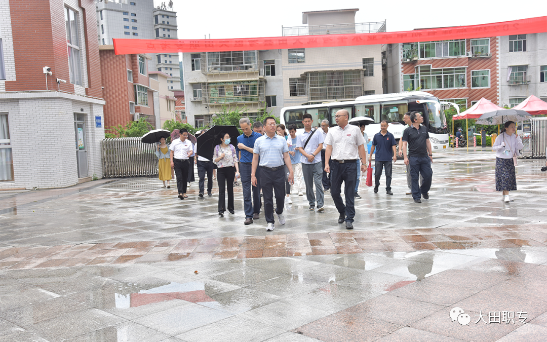 �����I(y��)�Ќ��W(xu��)У|<a href=http://www.tzshuifang.com/school-369/ target=_blank class=infotextkey>����ʡ�]늌W(xu��)У</a>���\�Aһ�е����������^����