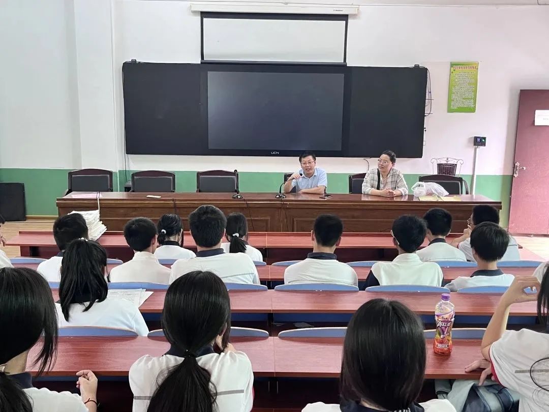 �����н�������I(y��)�Ќ��W(xu��)У|�x�����Ì����A���W(xu��)��(m��ng)�롪�������н�������I(y��)�Ќ��W(xu��)У�_չ�h����������