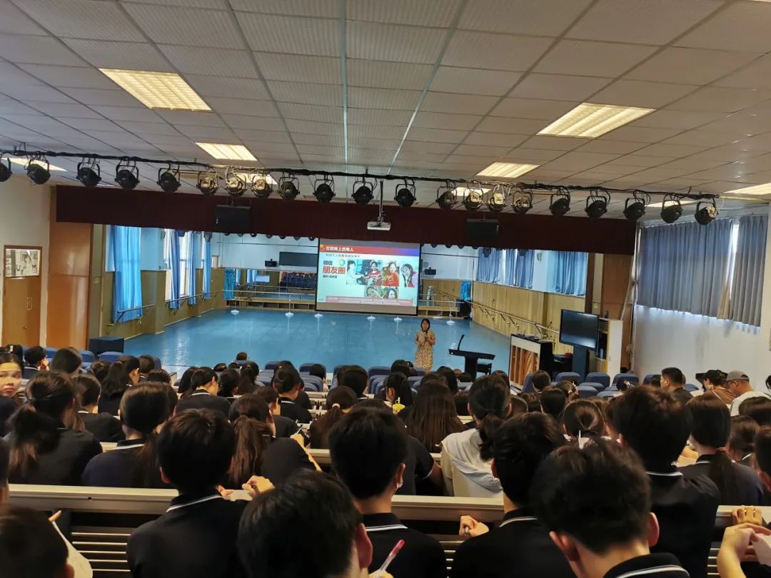 <a href=http://www.tzshuifang.com/school-559/ target=_blank class=infotextkey>�B�Tˇ�g(sh��)�W(xu��)У</a>�_չ�W(w��ng)�j(lu��)��ȫ���R(sh��)��Ӗ(x��n)�v��
