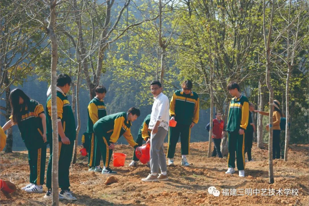 ����������ˇ���g(sh��)�W(xu��)У/�������c�G�繲���L �� ���յ����ɲŉѺ�ɽ