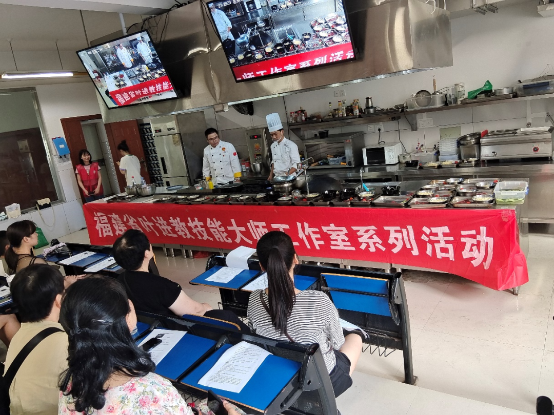 �����I(y��)�Ќ��W(xu��)У����������ζ ����(y��u)��֮�s�����~�M(j��n)�̼��ܴ󎟹������ٴ��_�v�(zh��n)߅��^(q��)