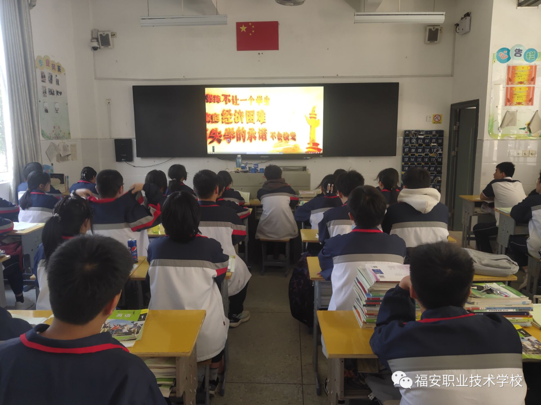 �����I(y��)���g(sh��)�W(xu��)У�����й������� ��(chu��ng)������������������I(y��)���g(sh��)�W(xu��)У�M���_չ���Y�����ˡ���������MУ�@�����}���