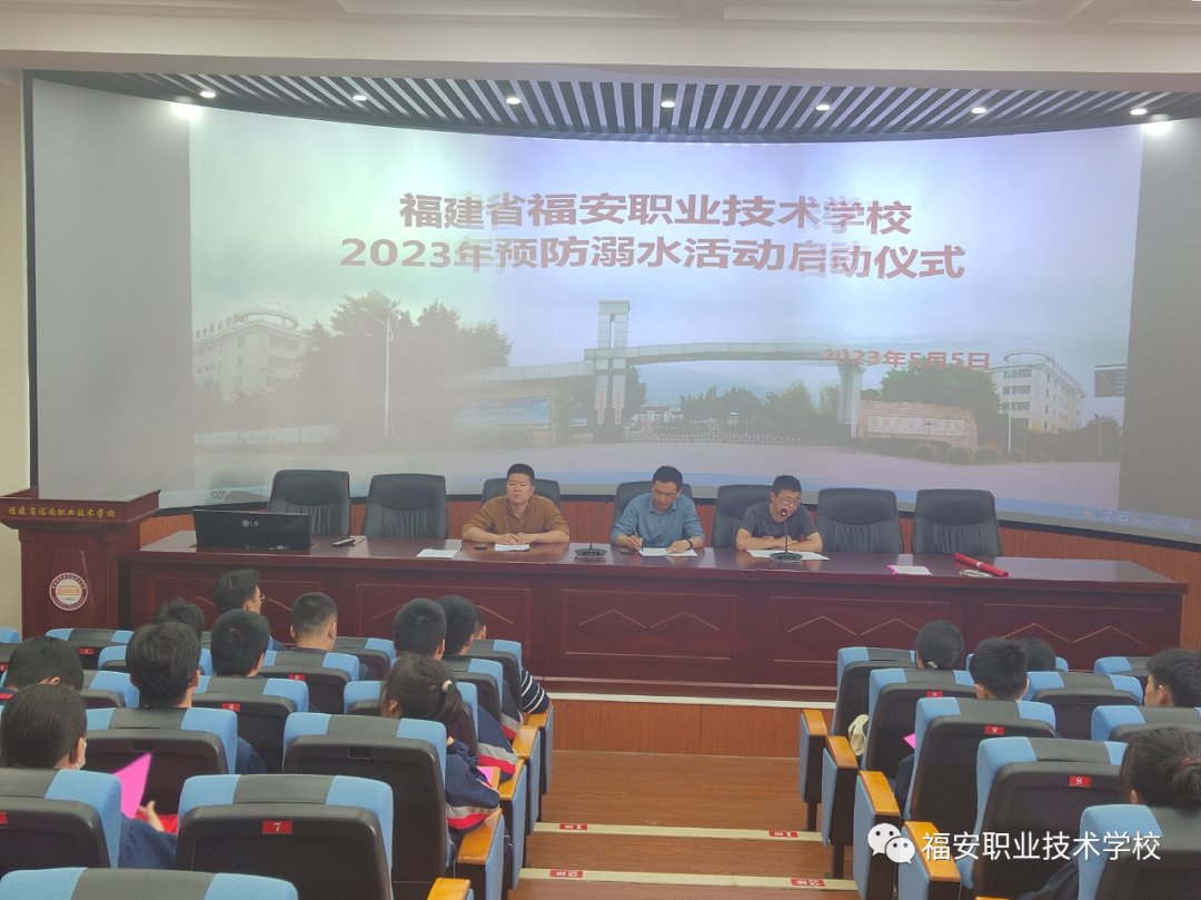 �����I(y��)���g(sh��)�W(xu��)У������������A(y��)����ˮ���������I(y��)���g(sh��)�W(xu��)У�_չ����ˮ���(d��ng)����(d��ng)�xʽ