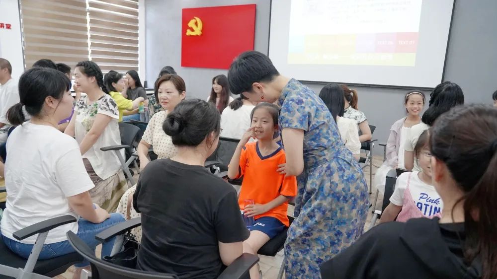 �����I(y��)�Ќ��W(xu��)У����(x��)�Y�x չ���� ������(w��)����ꐐ����h�T�������_չ����Y�x��Ӗ(x��n)