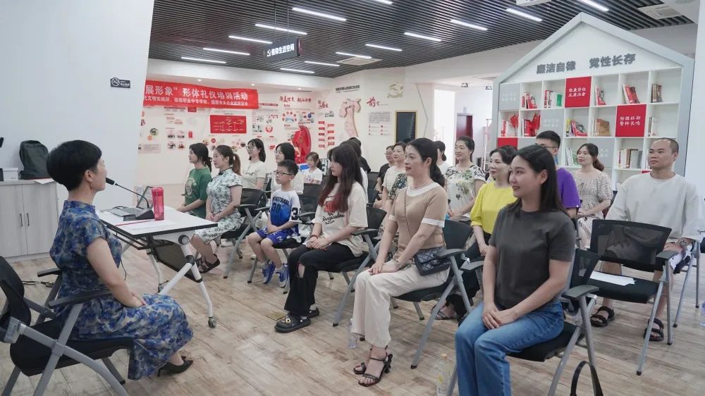 �����I(y��)�Ќ��W(xu��)У����(x��)�Y�x չ���� ������(w��)����ꐐ����h�T�������_չ����Y�x��Ӗ(x��n)