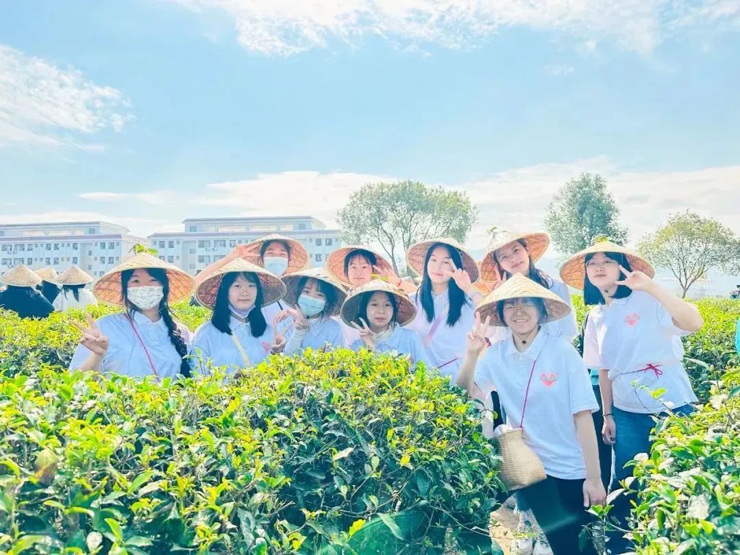 �����I(y��)���g(sh��)�W(xu��)У�����M(j��n)�츣��Է��̽�����ݡ��衱�Ļ���������ʡ�����I(y��)���g(sh��)�W(xu��)У2023���ЌW(xu��)���`�������