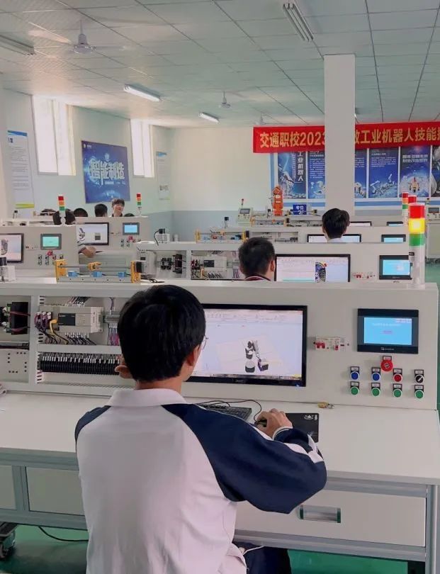 �����н�ͨ�I(y��)���g(sh��)�W(xu��)У�����ܳɲ� �����������������н�ͨ�I(y��)���g(sh��)�W(xu��)У���ܻ��֮���I(y��)���ܴ�ِ