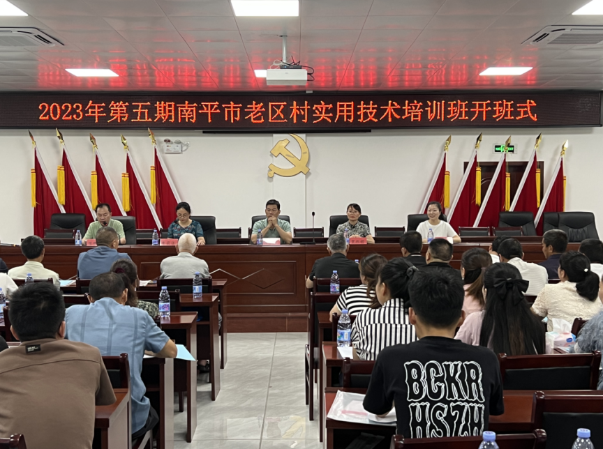 ��ƽ�������������Q(m��o)�W(xu��)У���ͽ����T(m��n)���㲻���(zh��n)