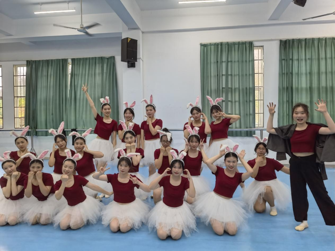 ��ƽ�I(y��)�Ќ��W(xu��)У����Խ����������������ƽ���I(y��)�Ќ��W(xu��)У 20�W(xu��)ǰ�������I(y��)�R��(b��o)�ݳ�
