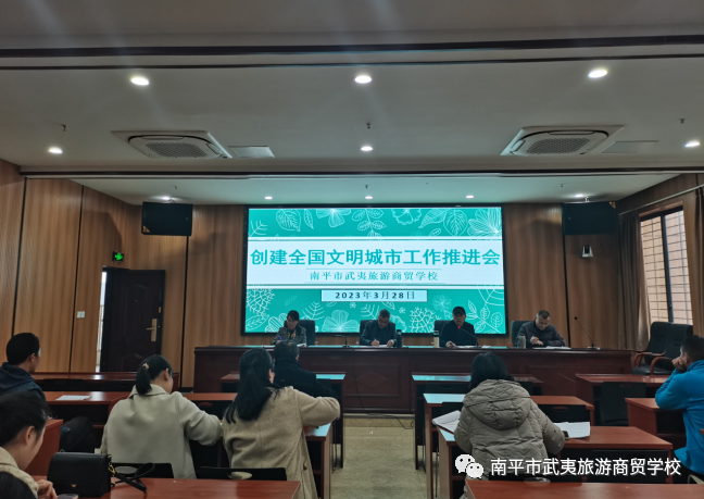 ��ƽ�������������Q�WУ����(chu��ng)���M�Еr �®������������^��������ƽ�������������Q�WУ��(chu��ng)��ȫ�������������M��