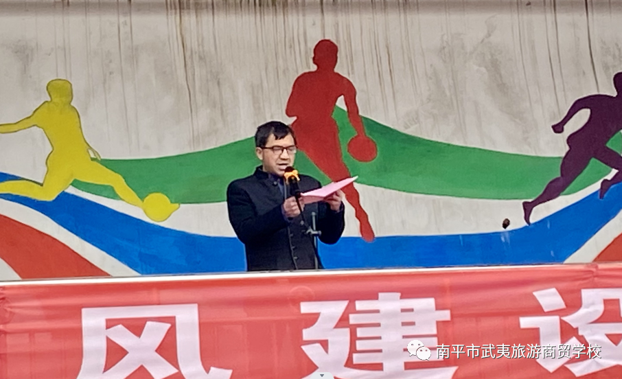 ��ƽ�������������Q(m��o)�W(xu��)У�������N�Gɫ������ϣ�������� ��ƽ�������������Q(m��o)�W(xu��)У��(gu��)�����vԒ(��)