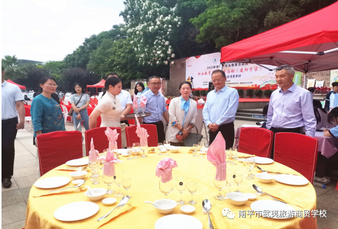 ��ƽ�������������Q(m��o)�W(xu��)У������(y��u) ���� ��Ч | ���ܣ�׌��������á�����ƽ�������������Q(m��o)�W(xu��)У������ƽ���I(y��)��������ܻ��չ