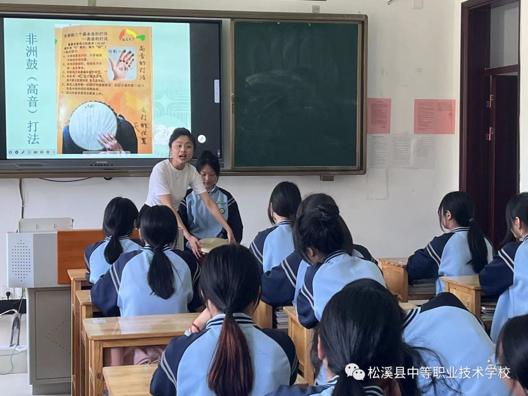 ��Ϫ�h�е��I(y��)�WУ��������(y��u) ���� ��Ч���������L ����ͬ�С���������У����У�M�н��н������