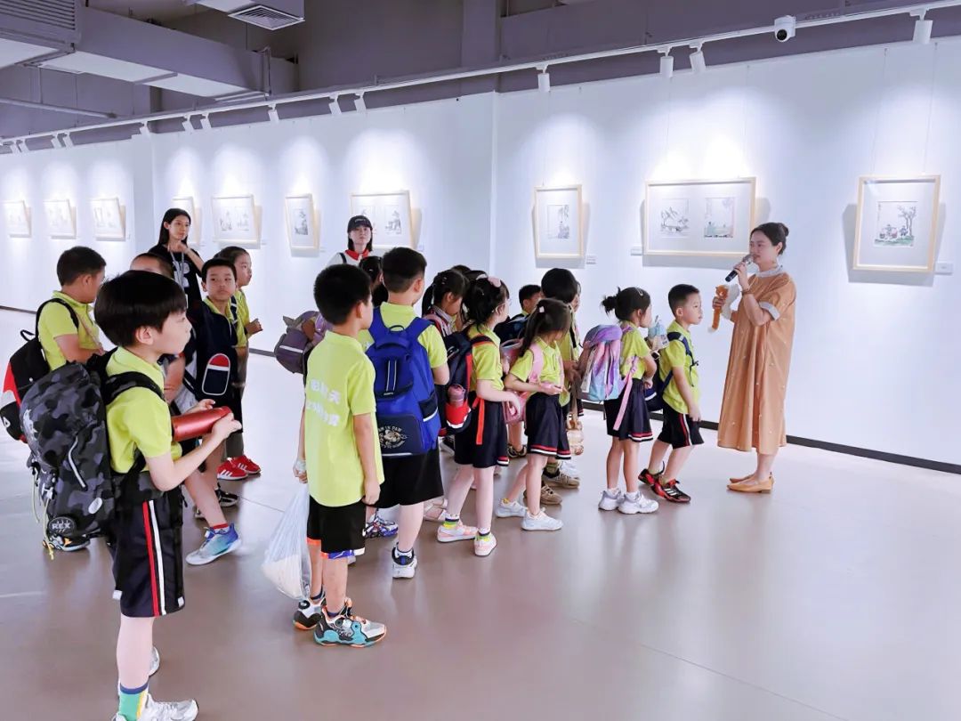 �B�T���W(xu��)Ժ���ٌW(xu��)У���¾�����||���߲�����족����I(y��ng)ˇ�g(sh��)֮��