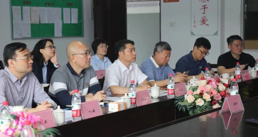 �����ЌW(xu��)������(zh��n)����(d��o)�䌍(sh��)̎�����b�^�M(j��n)�ن���