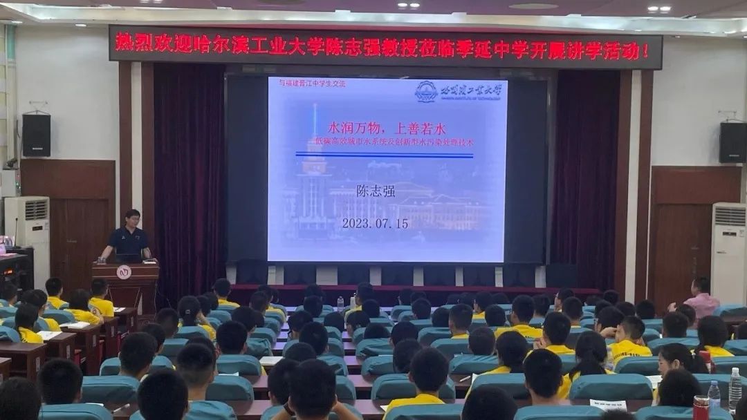 �x�������ЌW(xu��)�������I���I(y��)��W(xu��)���ڵ���У�e�ЌW(xu��)�����B(y��ng)����I���Ռ����v��