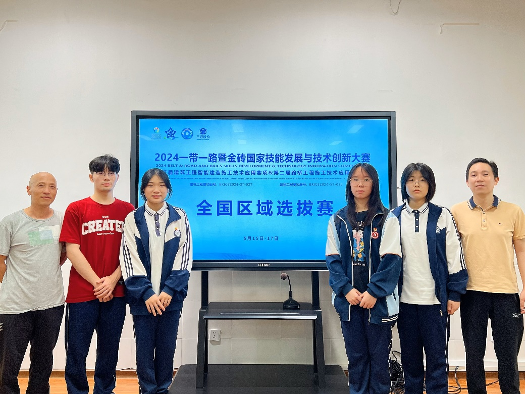<a href=http://www.tzshuifang.com/school-436/ target=_blank class=infotextkey>���ݽ��������I(y��)�Ќ��W(xu��)У</a>