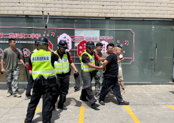 �������v��ȫ����(g��)��(g��)��(hu��)��(y��ng)��������<a href=http://www.tzshuifang.com/school-485/ target=_blank class=infotextkey>����ʡ�ڶ��߼�(j��)�����W(xu��)У</a>�M���_չ��ȫ���a(ch��n)��ϵ�л��(d��ng)