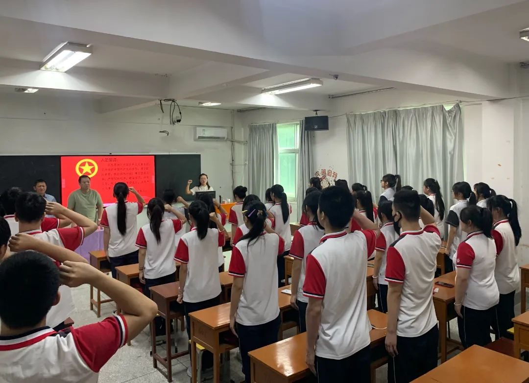  <a href=http://www.tzshuifang.com/school-485/ target=_blank class=infotextkey>����ʡ�ڶ��߼������W(xu��)У</a>¡���e��2024���һ���F(tu��n)�T��F(tu��n)�xʽ